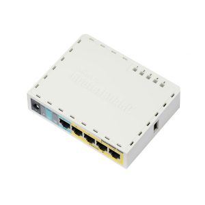 روتربرد 5 پورت مگابیت میکروتیک RB750UP