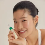 خرید و قیمت سرم ضد چروک و روشن کننده دور چشم کلاژن اکسیس وای AXIS-Y Complete Vegan Collagen Eye serum حجم 10 میلی لیتر